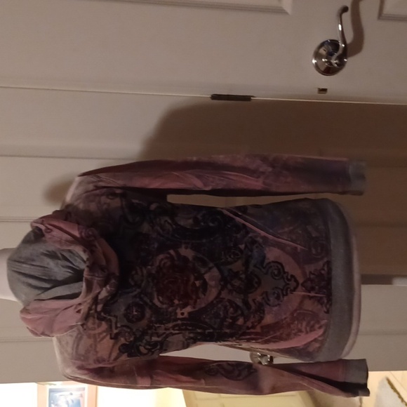 🌺Pink Patterned Zip-Up Hoodie - Picture 6 of 9